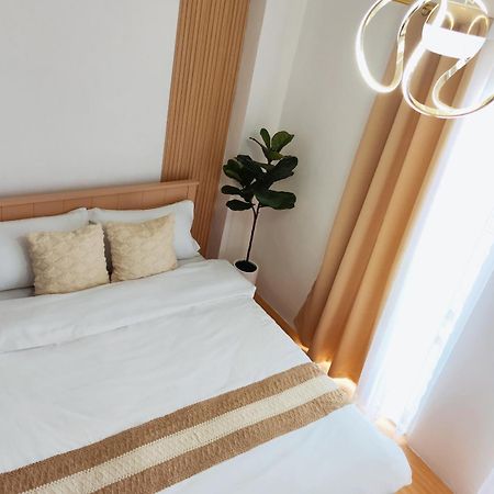 Paradise Realm Condotel Paranaque City Kültér fotó
