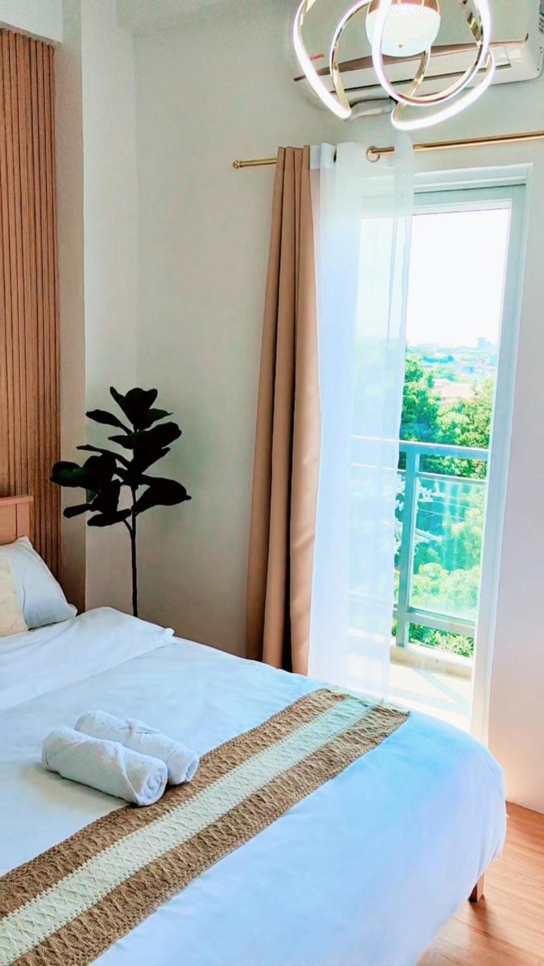 Paradise Realm Condotel Paranaque City Kültér fotó